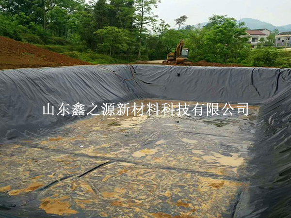 魚蝦養(yǎng)殖防滲膜如何及時修復破損問題？