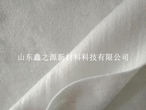 丙綸土工布施工連接技巧：高效、穩(wěn)固的拼接藝術(shù)