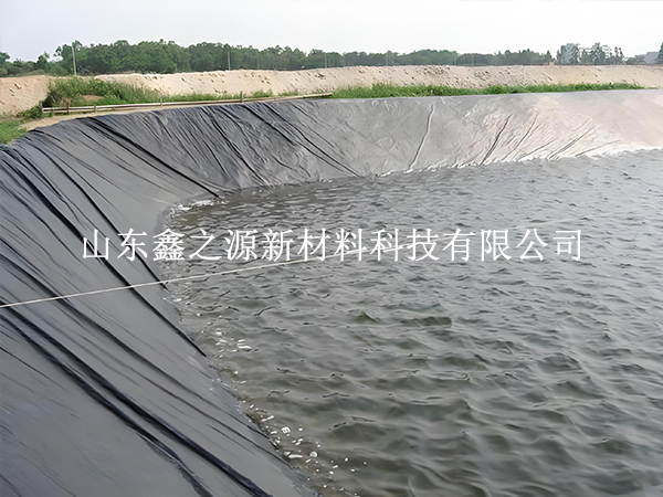 如何順利的延緩蓄水池防滲膜的衰老？